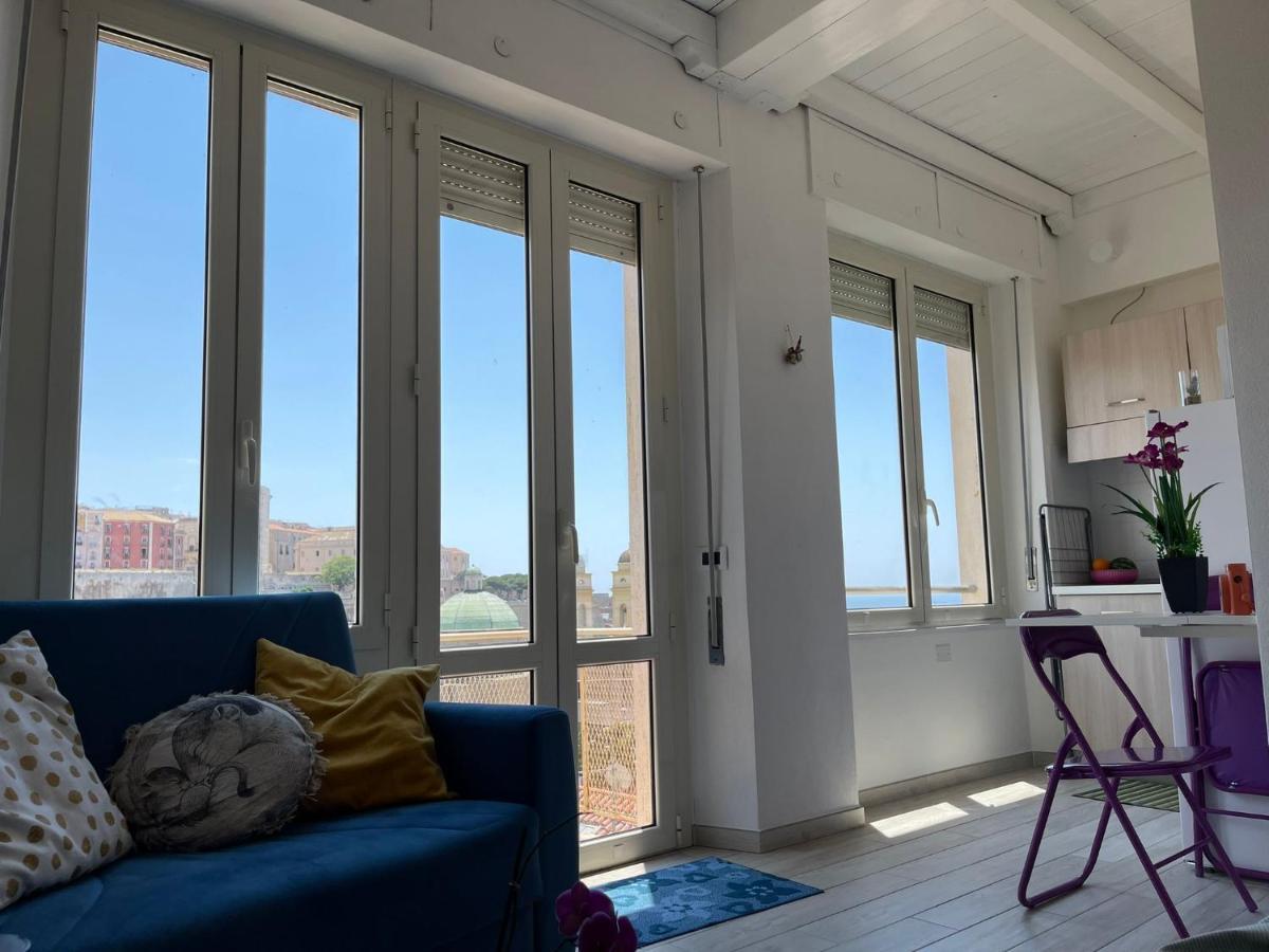 Red Moon Apartman Cagliari Kültér fotó
