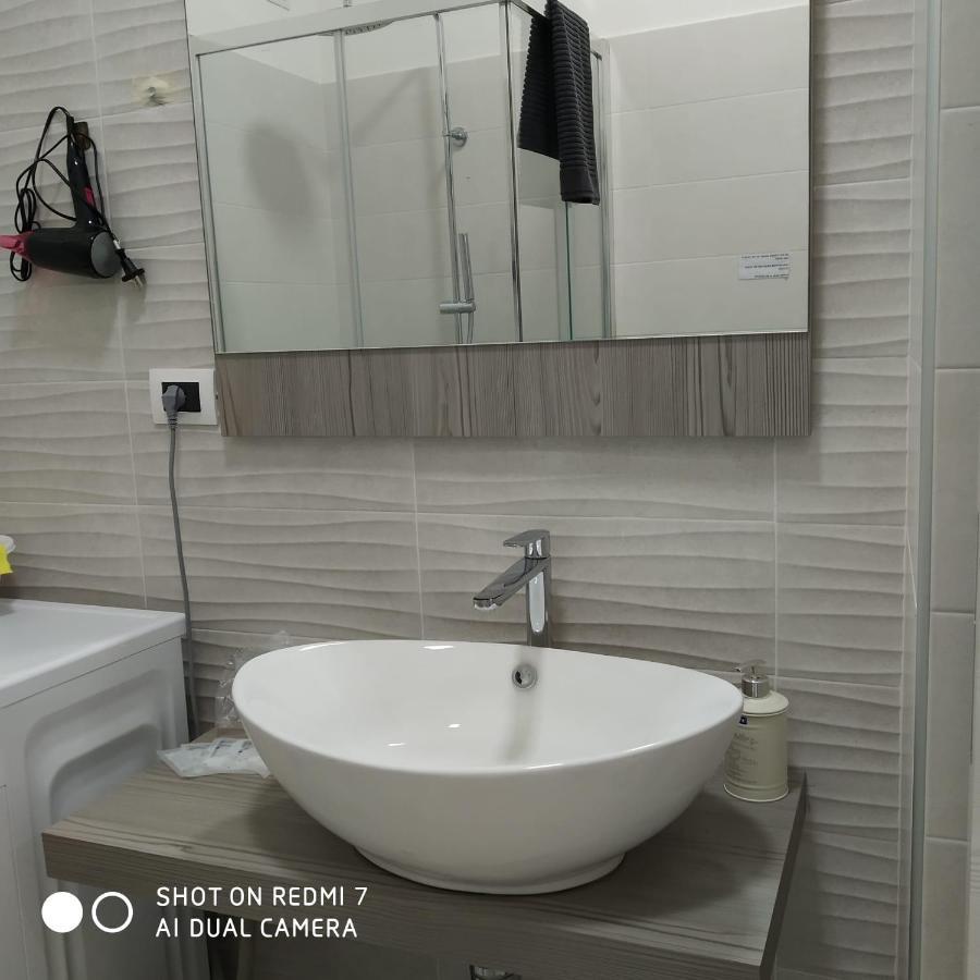 Red Moon Apartman Cagliari Kültér fotó