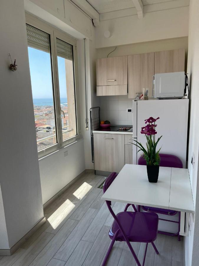 Red Moon Apartman Cagliari Kültér fotó