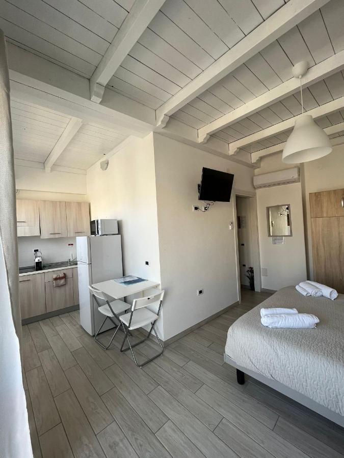Red Moon Apartman Cagliari Kültér fotó