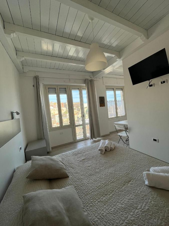 Red Moon Apartman Cagliari Kültér fotó