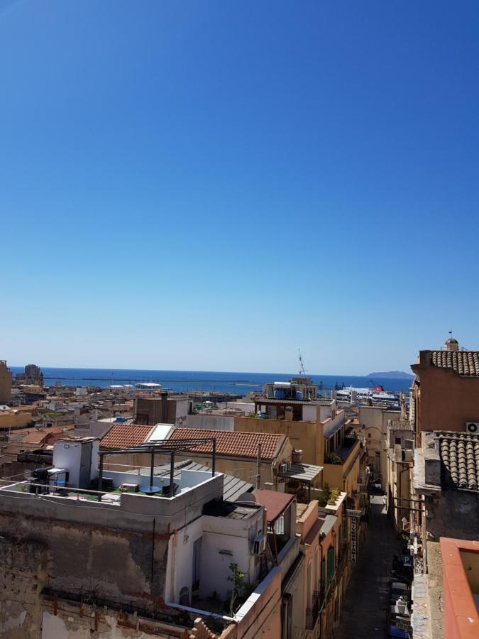 Red Moon Apartman Cagliari Kültér fotó